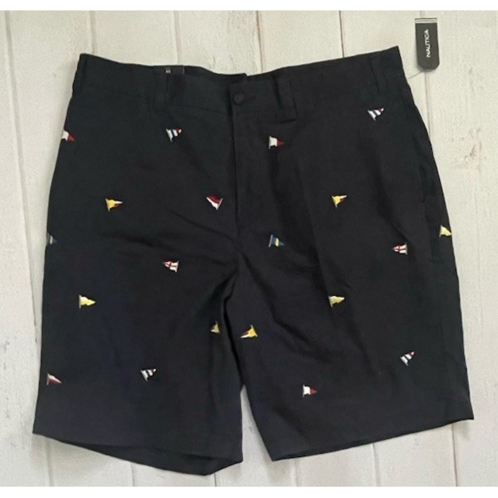 Men's Nautica Classic Fit Shorts- Navy Embroidered Flags 40W Tall 11" Inseam NWT